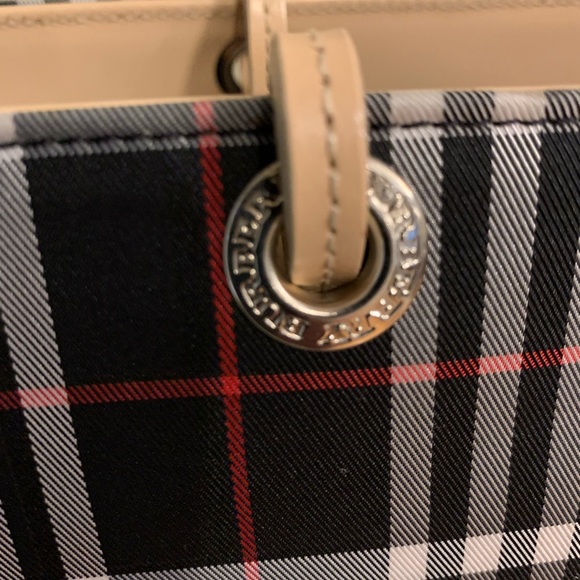 Slightly used authentic Burberry Tote blue checkered - Picture 4 of 10